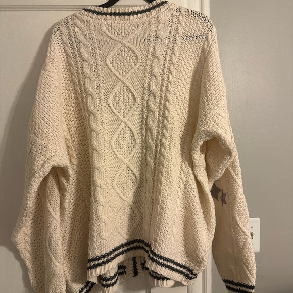 Brand New Taylor Swift folklore Cardigan - Picture 2 of 3